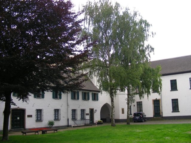 Brempter Hof Manor (Krefeld)