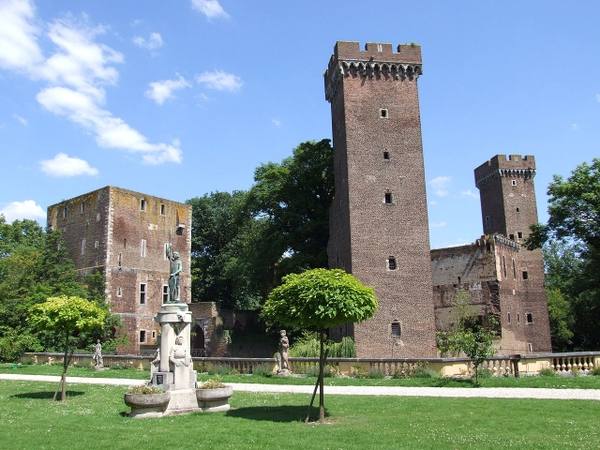 Burg Landesburg (Lechenich)