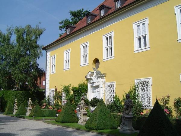 Birken Castle