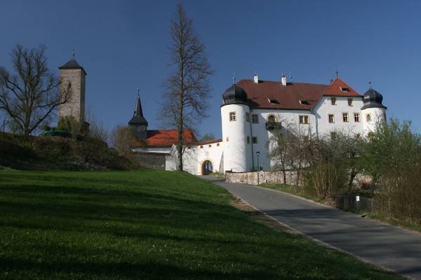 Unteraufseß Castle