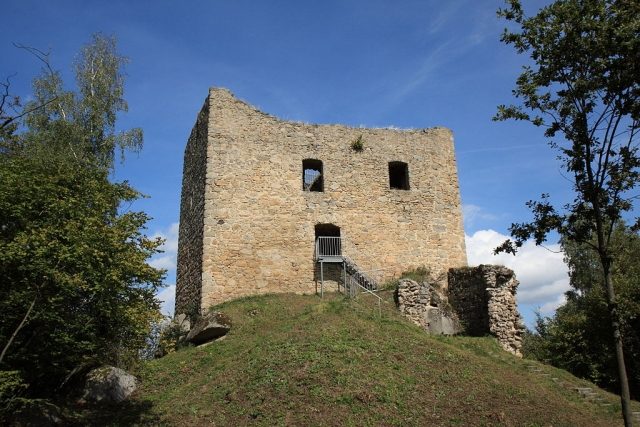 Lobenstein Castle (Ruin)