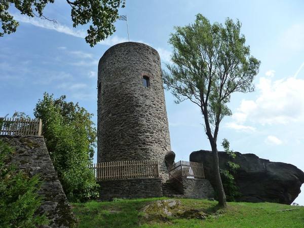 Treffelstein Castle (Ruin)