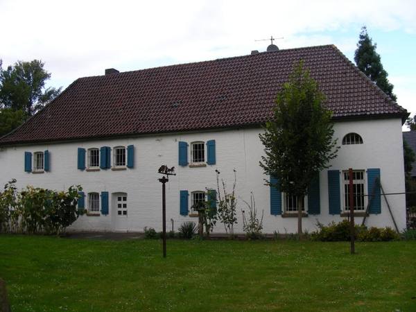 Hoeningen Manor