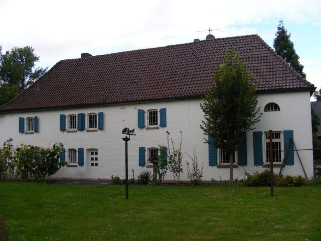 Hoeningen Manor