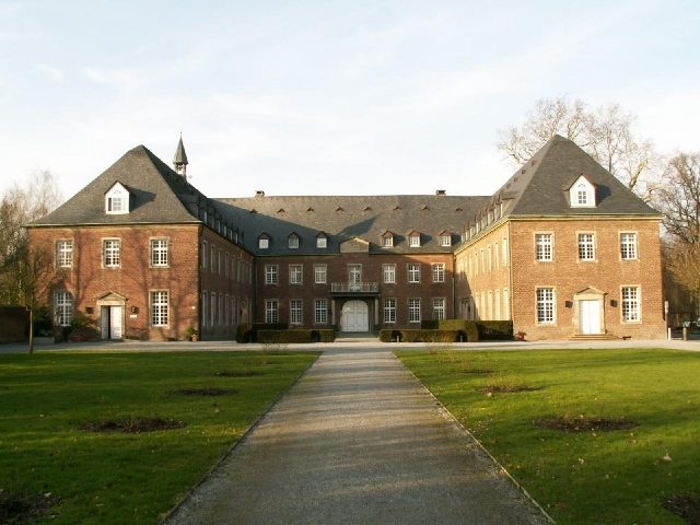 Langwaden Castle