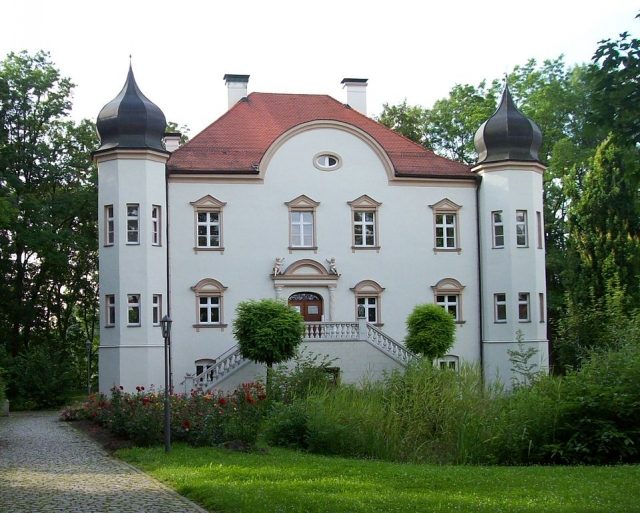Niederpöring Castle