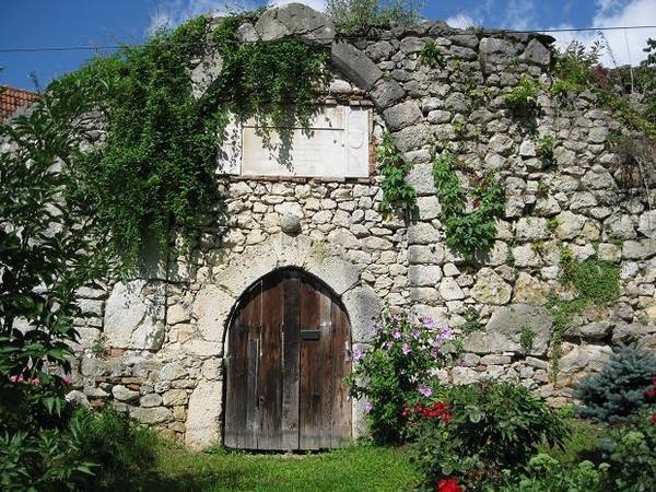 Graisbach Castle (Ruin)