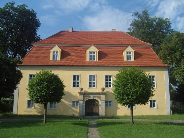 Schwarzbach Manor