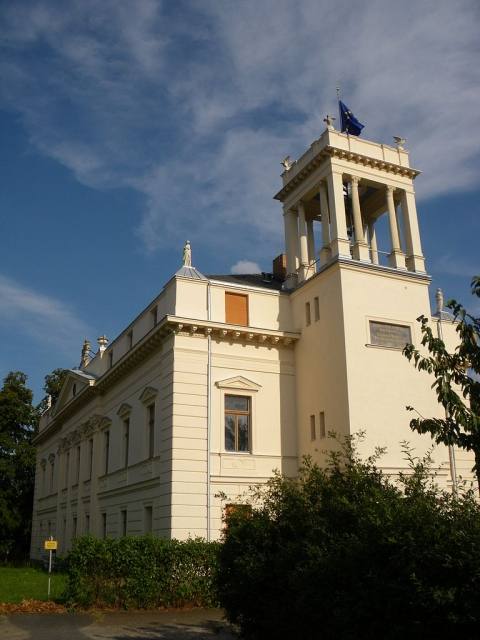 Zinnitz Castle