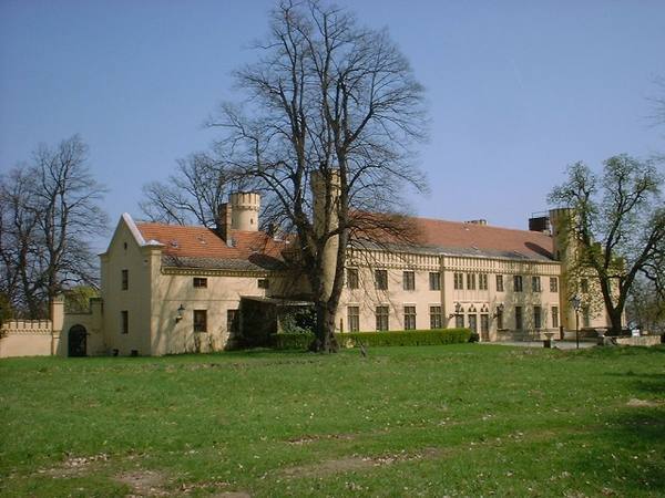 Petzow Castle