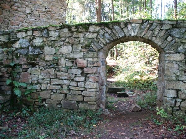 Dießenstein Castle (Ruin)