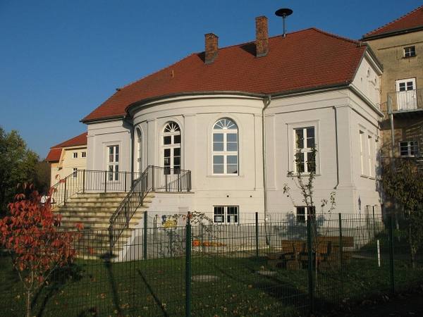 Beetz Manor