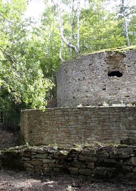 Gattendorf Castle (Ruin)