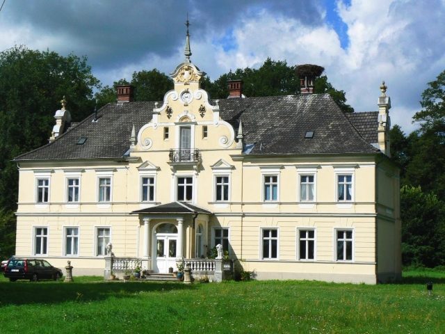 Schloss Rietzneuendorf