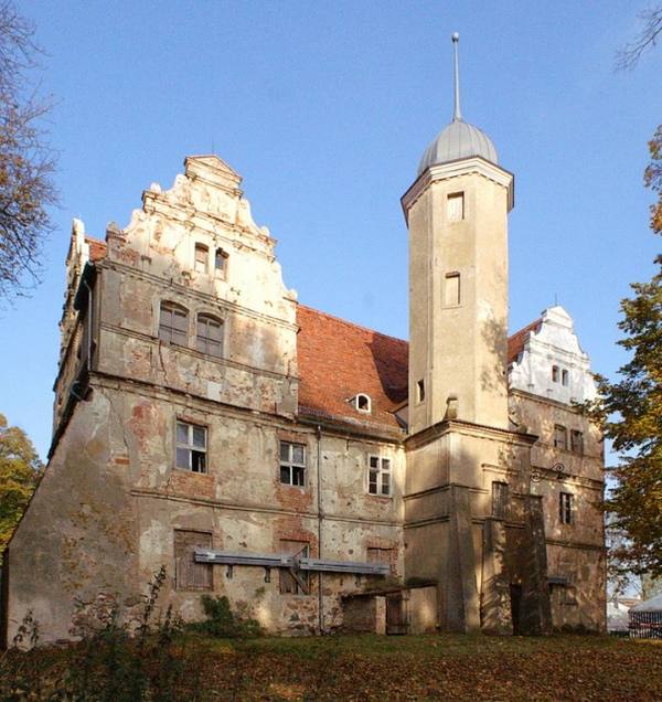 Quilow Castle