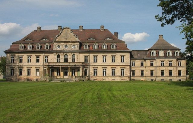 Vollrathsruhe Castle