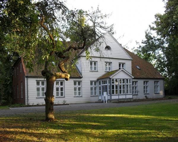 Strecknitz Manor
