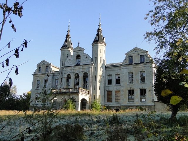 Mallin Manor