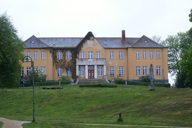 Wieck Castle
