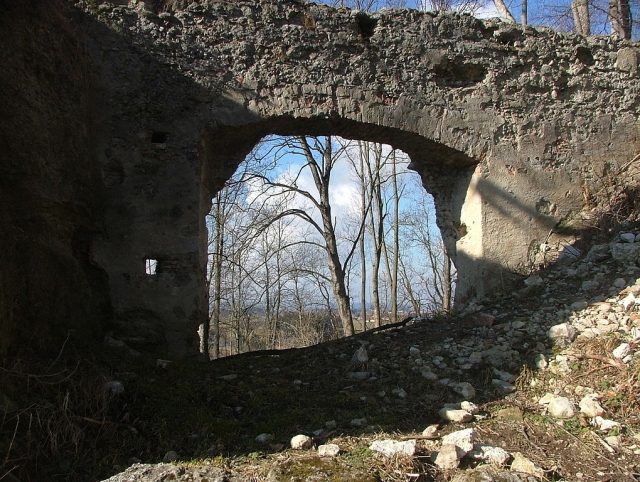 Wagegg Castle (Ruin)