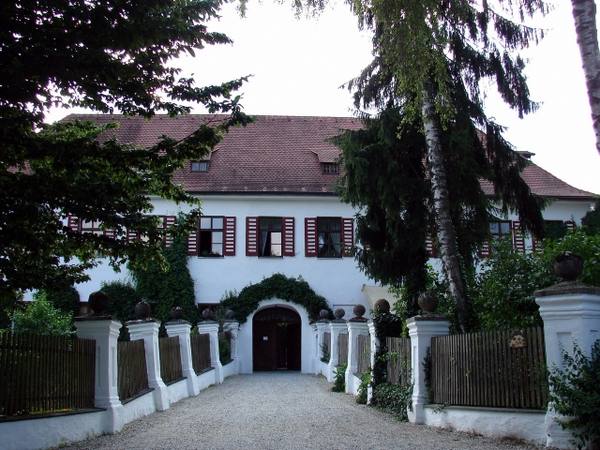Ratzenhofen Castle