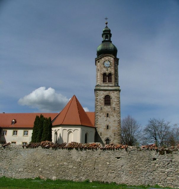 Lenzfried Abbey