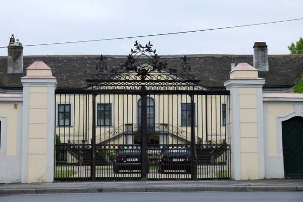 Alterlaa Castle