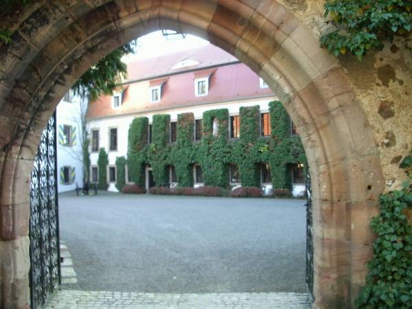 Neuguttenberg Castle