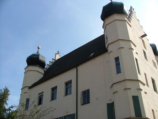 Hurlach Castle
