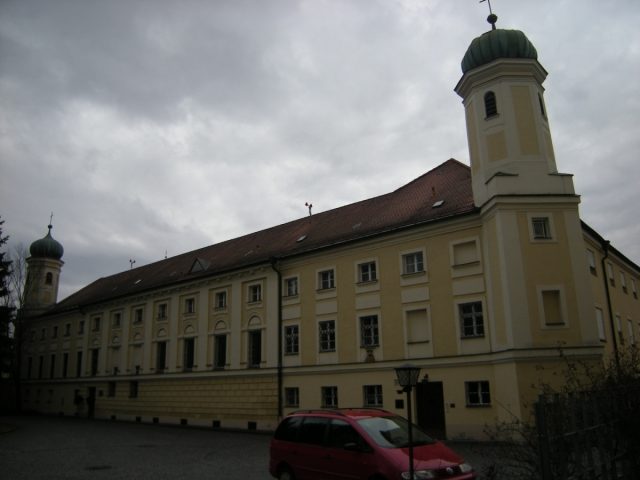 Azlburg Abbey