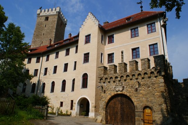Falkenfels Castle