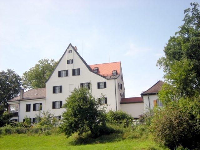 Kempfenhausen Castle