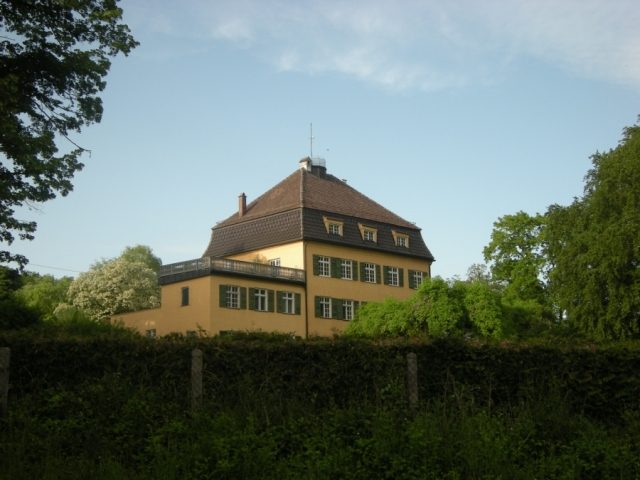 Ried Castle