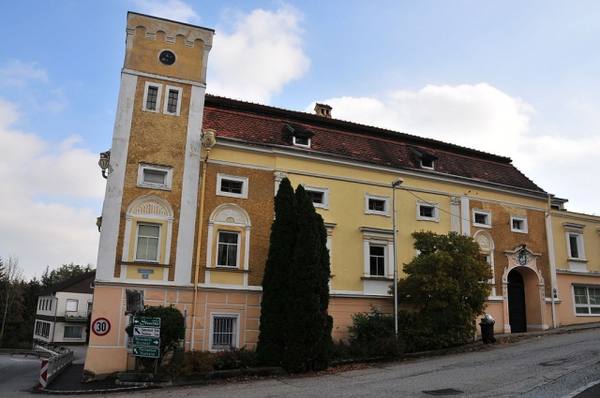Aigenegg Castle