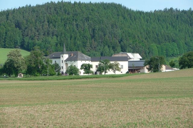 Fuchsenhof Castle