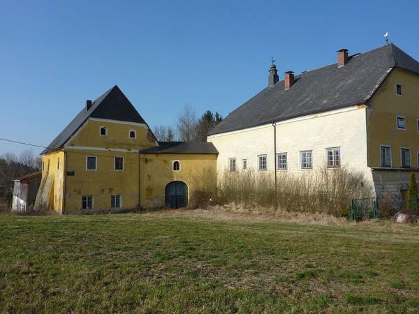 Hueb Castle