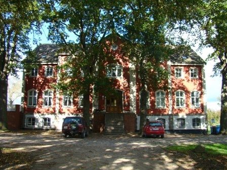 Berglase Manor