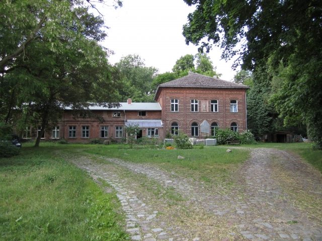 Boltenhagen Manor