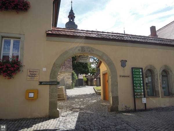 Hüttenheim Church Castle