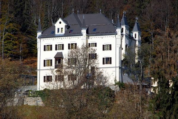 Freyenthurn Castle