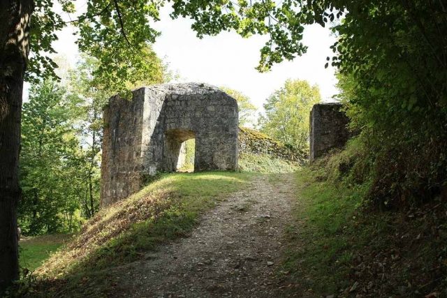 Streitburg Castle (Ruin)
