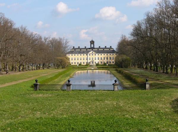 Sturefors Castle