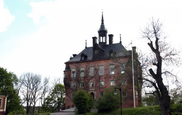 Vik Castle