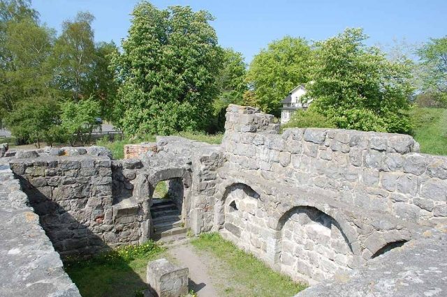 Aose hus Castle (Ruin)