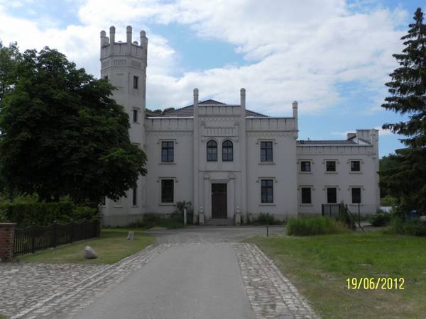 Holthof Manor