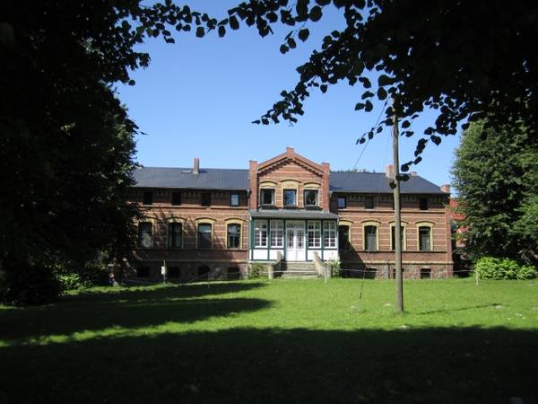 Klein Kordshagen Manor