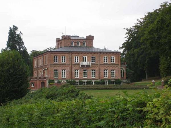 Charlottenlund Castle