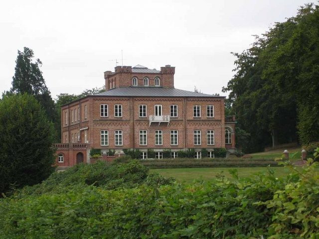 Charlottenlund Castle