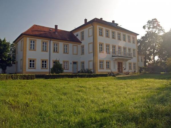 Mirskofen Castle