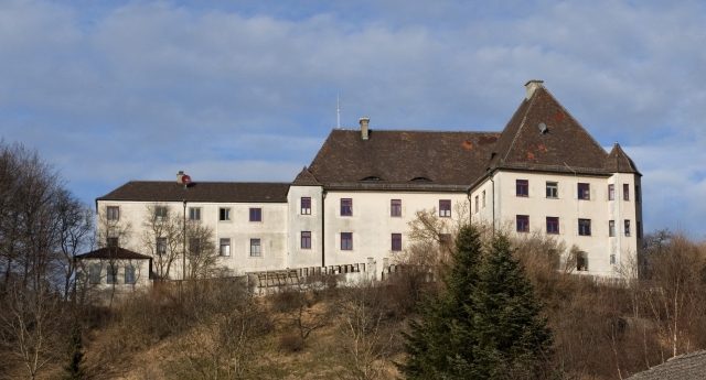 Eisenburg Castle